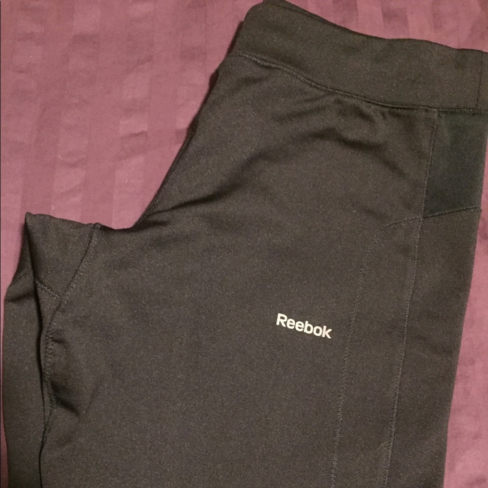 NWOT Reebok Training Capris - Picture 5 of 7